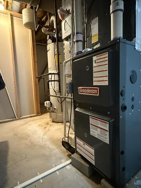 5 Samantha Way Unit 5, Acton, MA 01720 - utilities featuring water heater and heating unit