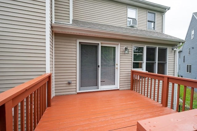 14 Midgley Ln, Worcester, MA 01604 - wooden terrace featuring cooling unit