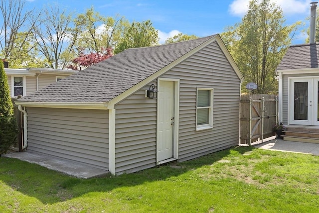 40 George St, Attleboro, MA 02703 - view of outdoor structure with an outbuilding