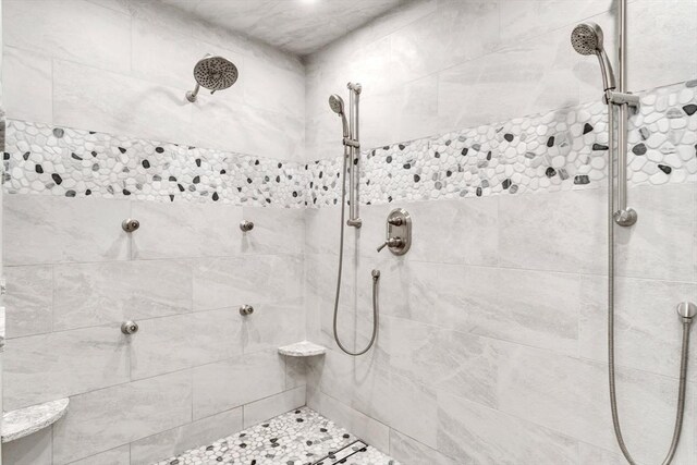 8 Fitch Farm Way, Southampton, MA 01073 - full bathroom featuring tiled shower