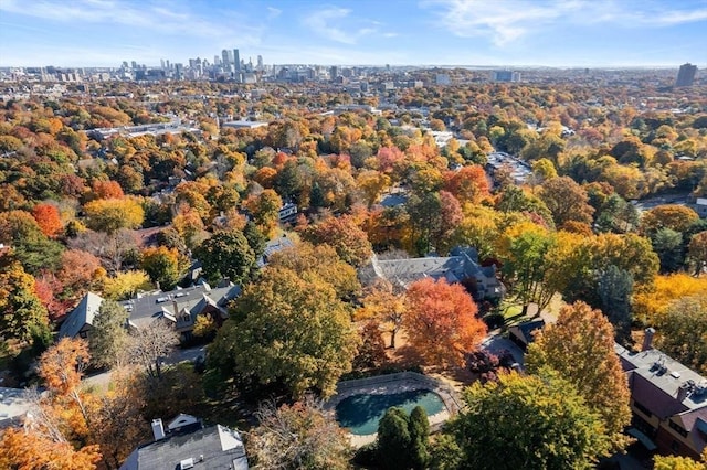 bird's eye view with a view of city