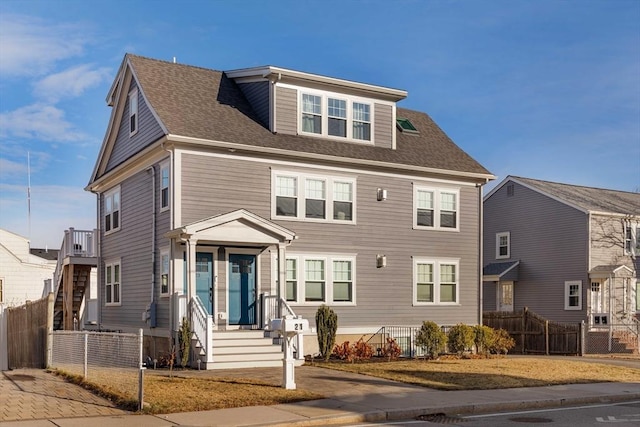 view of front of property