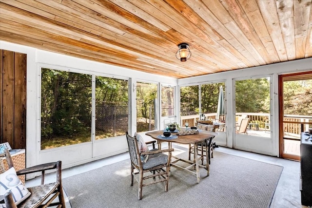 3 Five Cors, Barnstable, MA 02632 - sunroom featuring healthy amount of natural light