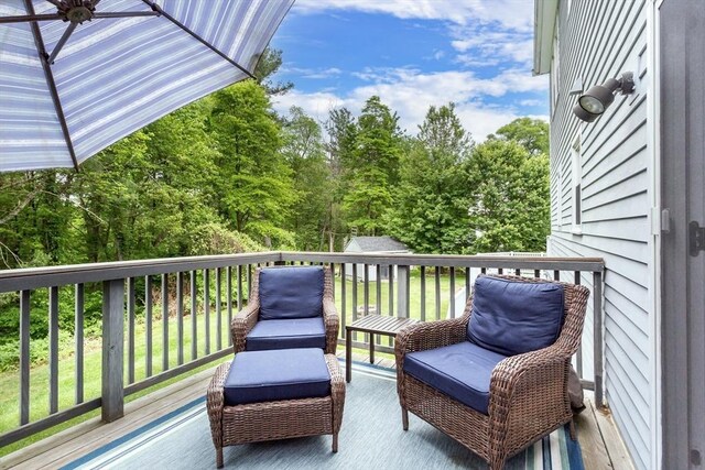 194 Crossfield Rd, Franklin, MA 02038 - view of wooden terrace