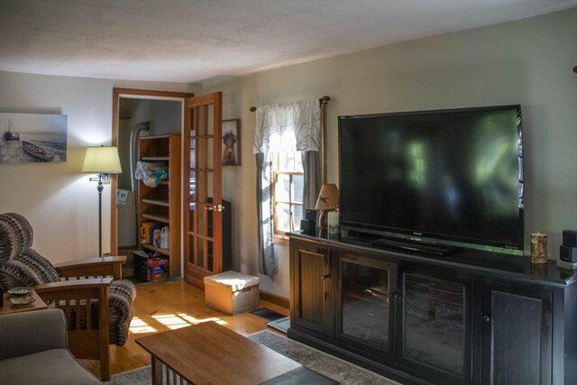 11 Nshore Rd, Chester, NH 03036