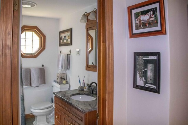 11 Nshore Rd, Chester, NH 03036