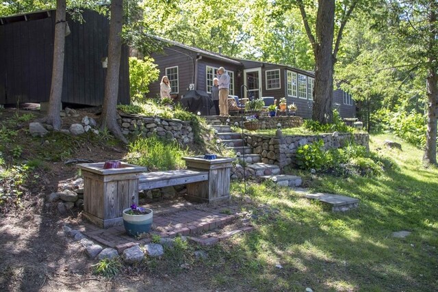 11 Nshore Rd, Chester, NH 03036