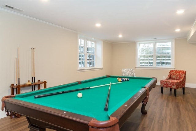 recreation room with hardwood / wood-style flooring, crown molding, a wealth of natural light, and billiards