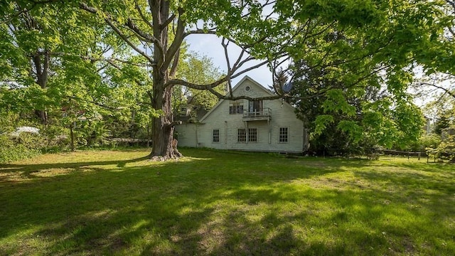 40 Prince St, Beverly, MA 01915 - view of side of property with a balcony and a yard