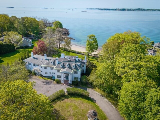 40 Prince St, Beverly, MA 01915 - aerial view of property and surrounding area with a nearby body of water
