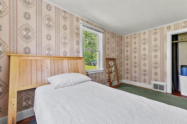 18 Stover Ct, Amesbury, MA 01913 - bedroom featuring wallpapered walls and ornamental molding