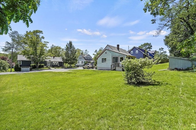 18 Stover Ct, Amesbury, MA 01913 - view of grassy yard