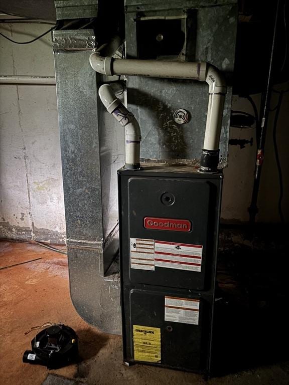 113 Lexington St, Springfield, MA 01107 - view of utility room