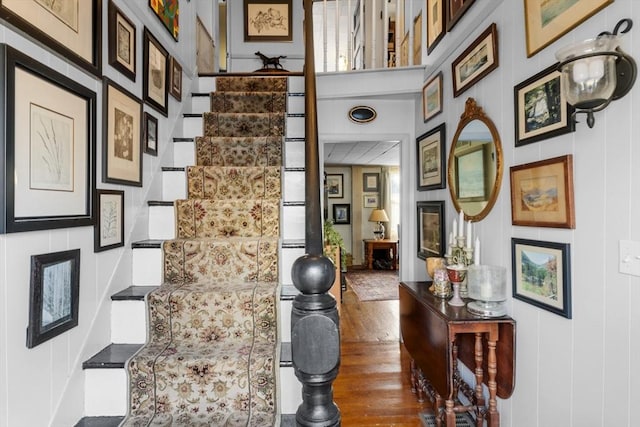 stairway with wood-type flooring