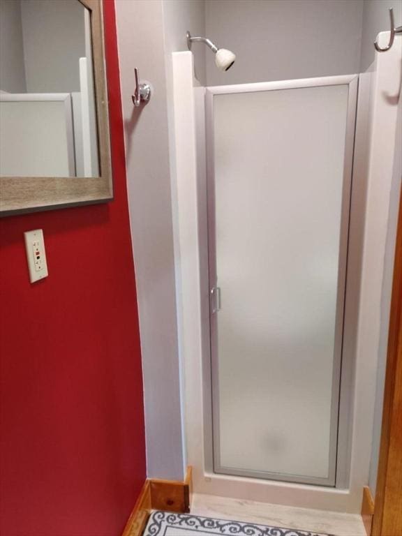 346 Lovell St, Worcester, MA 01602 - bathroom with a shower stall