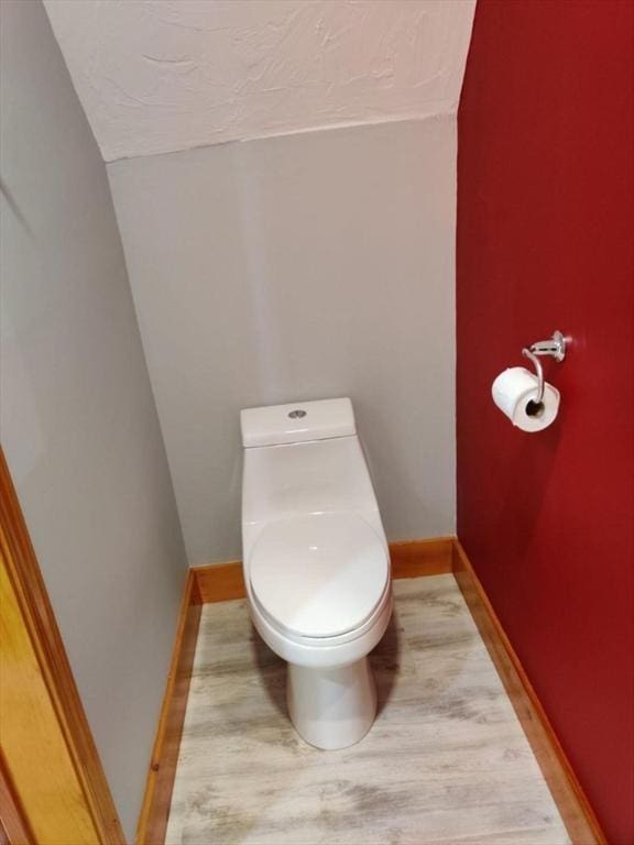 346 Lovell St, Worcester, MA 01602 - bathroom featuring toilet and baseboards