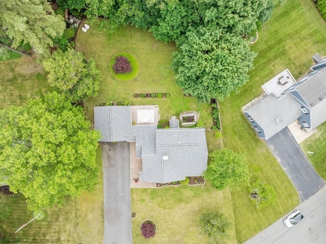 20 Chandler Rd, Andover, MA 01810 - drone / aerial view