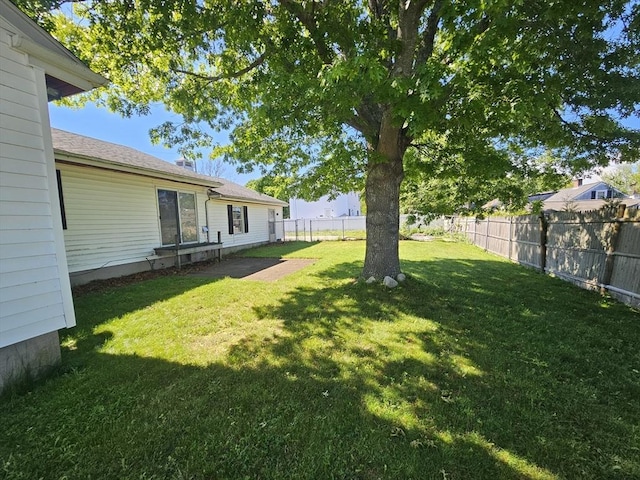 344 Frieda St, New Bedford, MA 02744 - view of yard