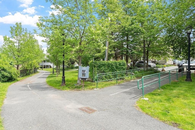 24 Lemon St Unit 2, Salem, MA 01970 - view of community