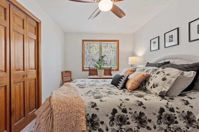 bedroom featuring a ceiling fan