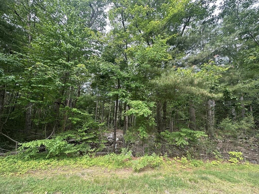 48 Round Farm Rd, Rehoboth, MA 02769