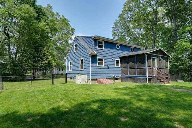 10 Laurel Ln, Bellingham, MA 02019 - back of property with a sunroom