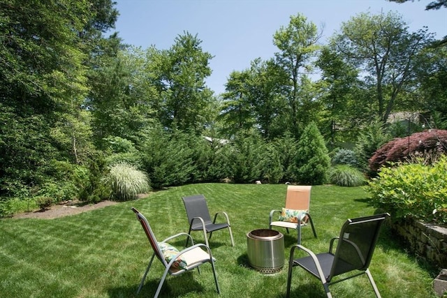 21 Flintlock Ridge Rd, Cohasset, MA 02025 - view of grassy yard