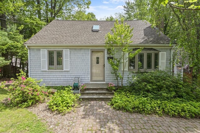 2 Rich Rd, Holliston, MA 01746 - cape cod home with roof with shingles