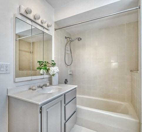 68 Parkman St Unit 3, Brookline, MA 02446 - full bath with vanity and bathing tub / shower combination