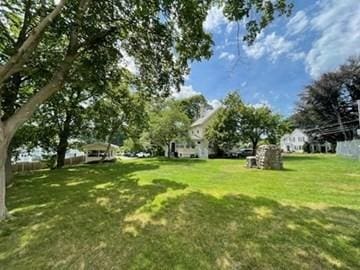 192 Salem St, Wakefield, MA 01880 - view of green lawn
