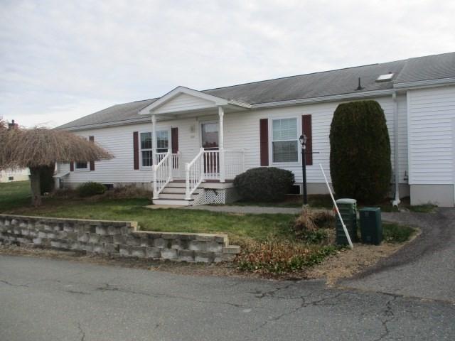 view of ranch-style house