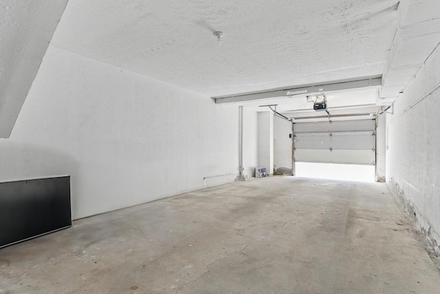 87 E Bluff Rd Unit 87, Ashland, MA 01721 - garage with a garage door opener