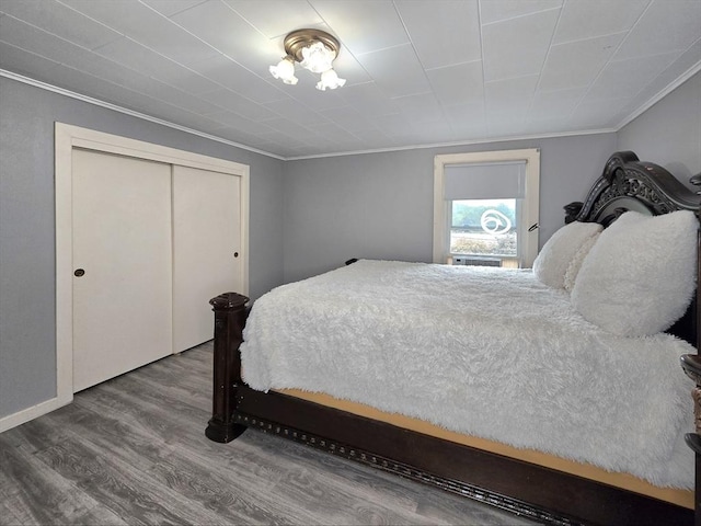 3 Main St, Spencer, MA 01562 - bedroom with crown molding, wood finished floors, and a closet