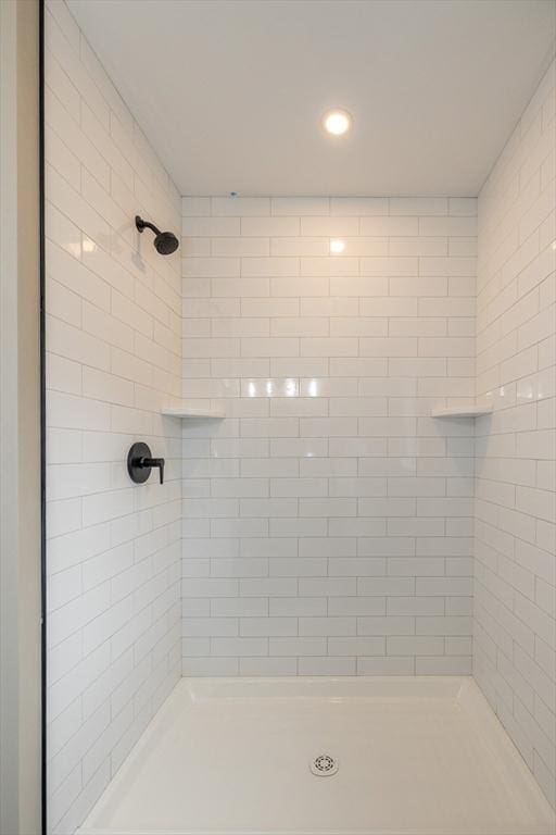 34 Torre St, Reading, MA 01867 - bathroom featuring a tile shower