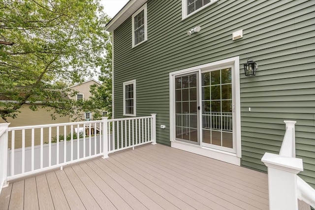 34 Torre St, Reading, MA 01867 - view of wooden terrace