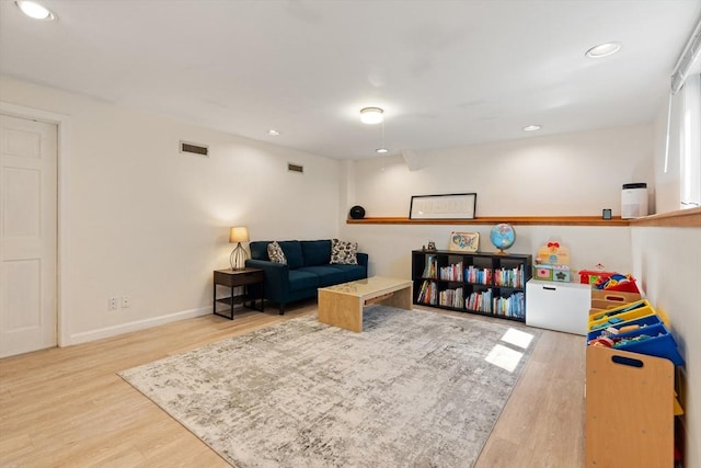 9 Michael Way Unit 41, Andover, MA 01810 - recreation room featuring wood finished floors, recessed lighting, and baseboards