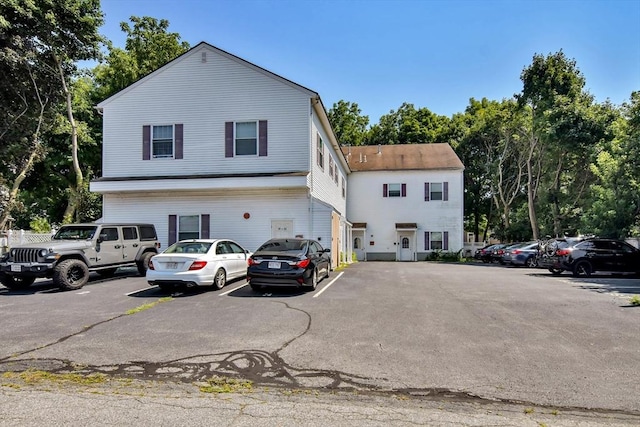 view of front of property with uncovered parking