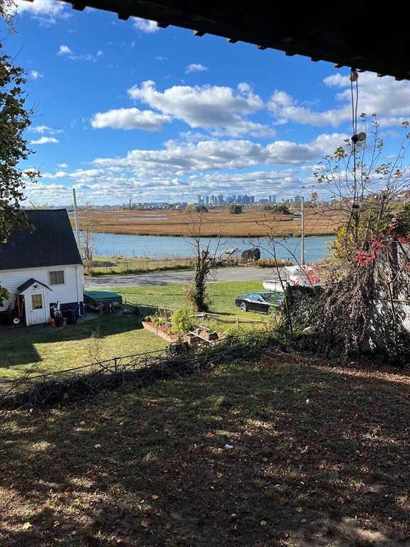 view of yard with a water view