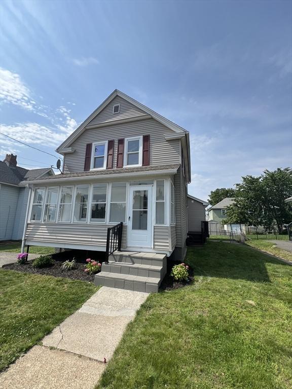 23 Walnut St, Ludlow, MA 01056 - view of front of property