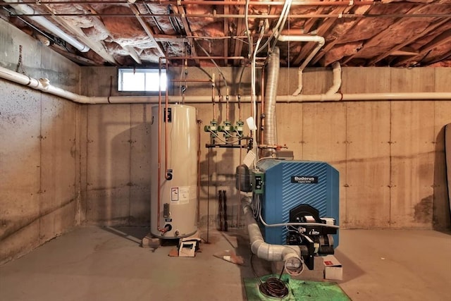 109 Macintosh Ln, Fitchburg, MA 01420 - utility room with a heating unit and gas water heater