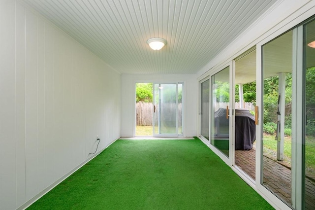 13 Smith Rd, Hingham, MA 02043 - view of unfurnished sunroom