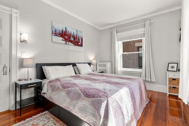 17 Park Vale Unit 2, Brookline, MA 02446 - bedroom featuring hardwood / wood-style flooring, ornamental molding, and baseboards