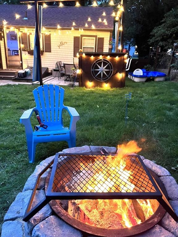 view of yard with a patio area