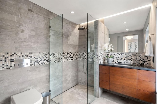 full bathroom featuring a walk in shower, vanity, recessed lighting, toilet, and tasteful backsplash