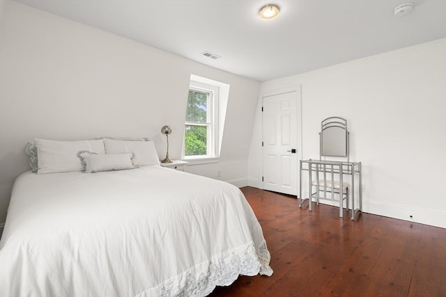 6 Parker Ave, Cohasset, MA 02025 - bedroom with hardwood / wood-style flooring and baseboards