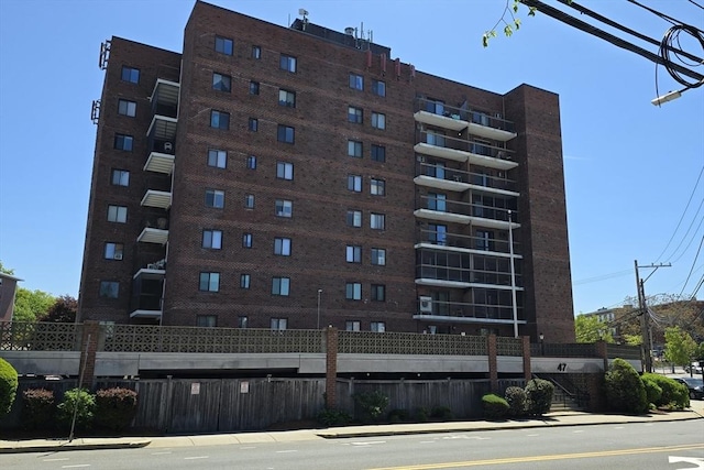 47 Mystic St Unit 4E, Arlington, MA 02474 - view of property featuring fence
