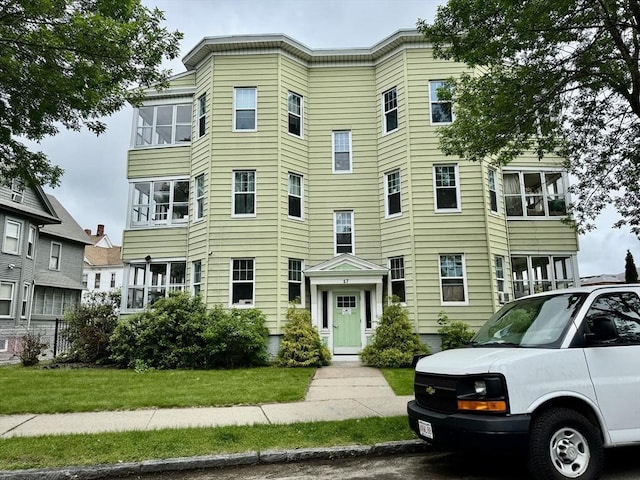 15-19 Litchfield St, Springfield, MA 01108 - view of multi unit property
