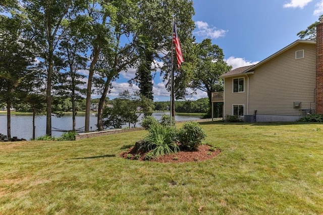 49 Edgewater Way, Wareham, MA 02571 - view of yard featuring a water view