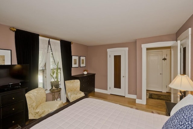 1142 Longmeadow St, Longmeadow, MA 01106 - bedroom with wood finished floors and baseboards