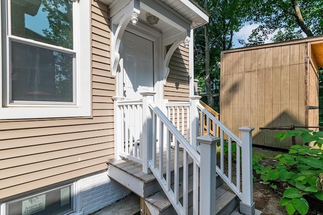 7 Cliff St, Attleboro, MA 02703 - doorway to property